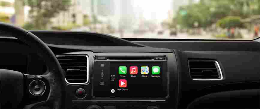 Apple CarPlay aduce sistemul de operare iOS în maşină.